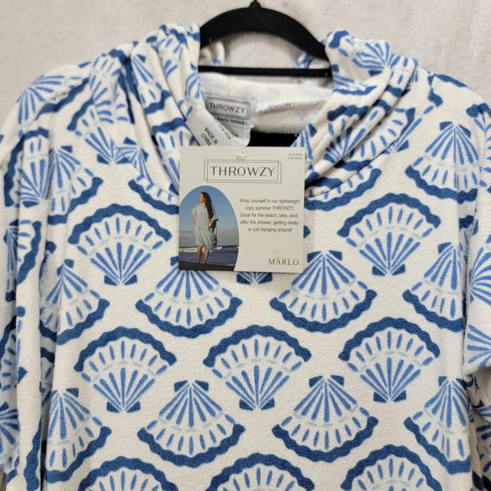 Throwzy by Marlo Hooded Coverup Women One Size Blue White Seashells Beach Poncho